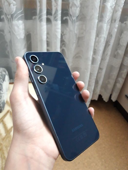 Продам Samsung Galaxy A35 5G