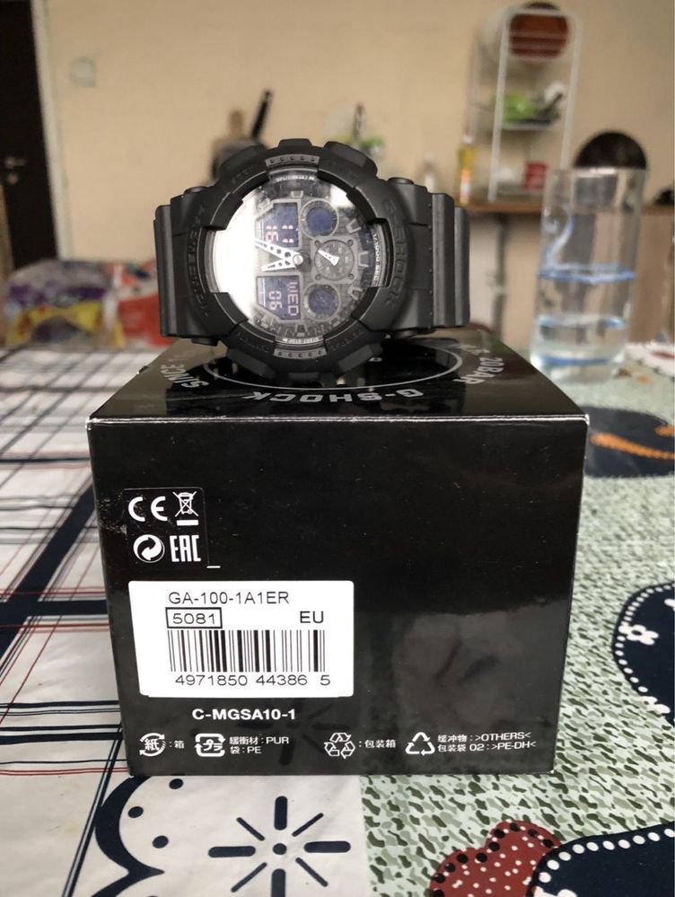 G-shock черен