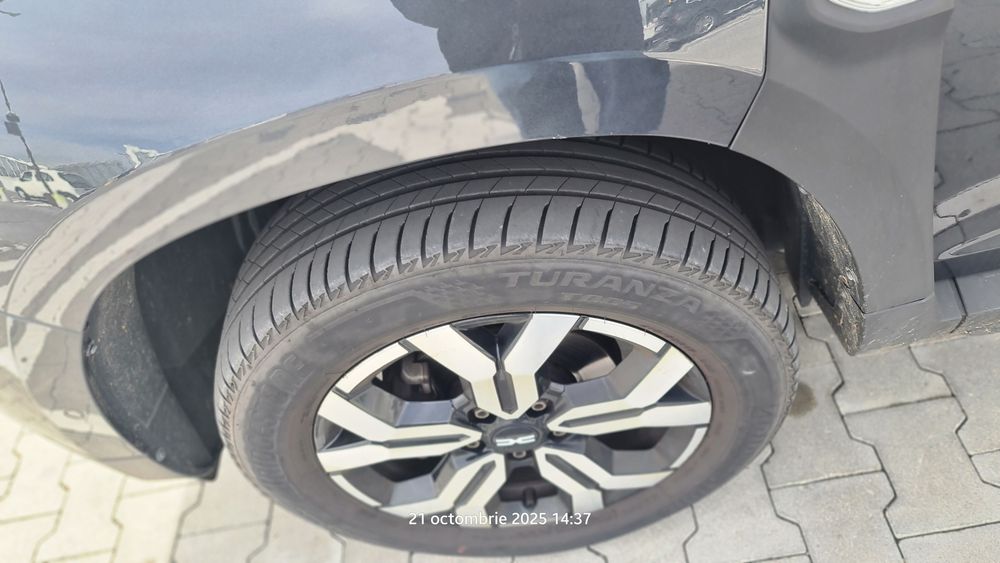 Bridgestone Turanza 4 anvelope VARA  215/60/R17 H96 
Bridgestone Turan