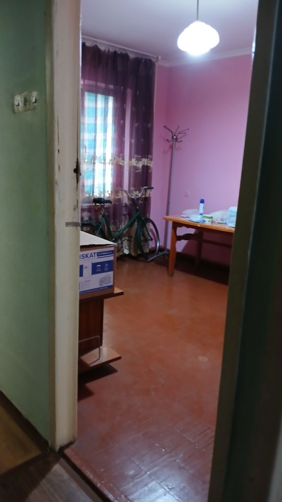 Продам 2 комнатную квартиру Спутник 5,кирпичка