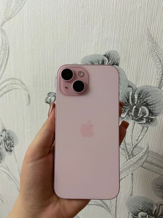 Продам айфон 15