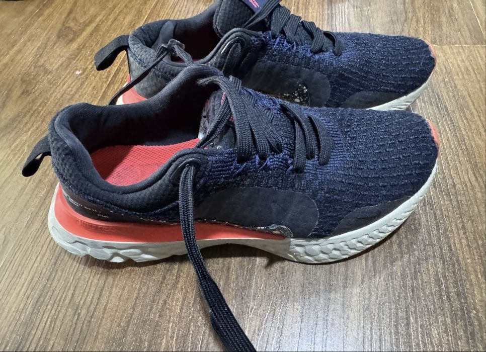 Кроссовки на мальчика 14 лет