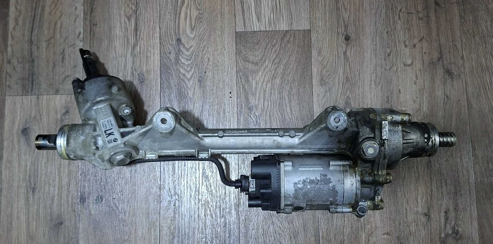 Caseta Directie BMW F30 F20 F34 F36 - ZF (partea electica defecta)