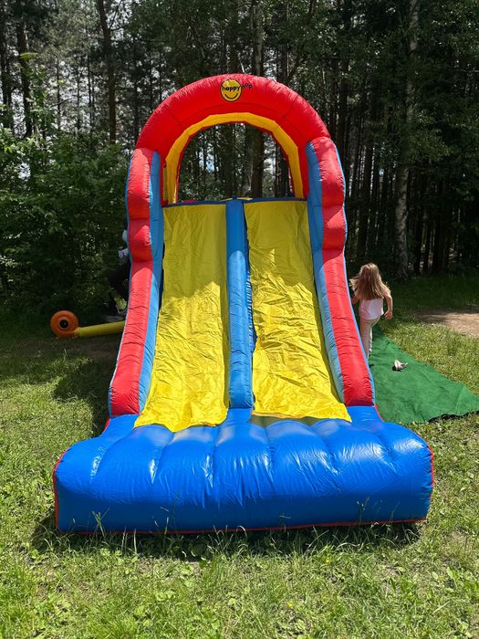 Надуваем замък/батут - под наем