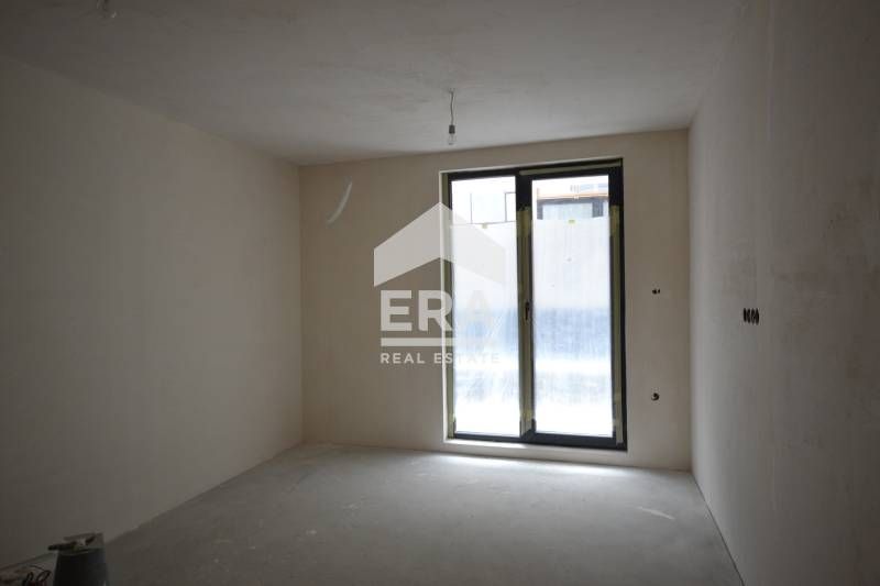 Продава се Многостаен апартамент в Хасково, Овчарски - 111 кв.м за 1250 €/кв.м - Снимка #4