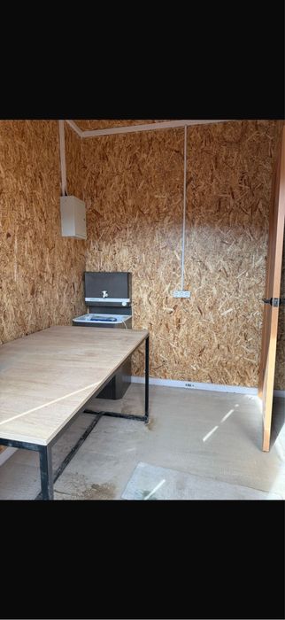 Продается контейнер