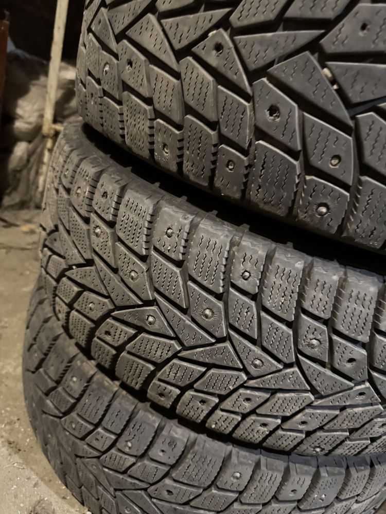 Продам Б.у. 4 шины зимние Dunlop Grandtrek ice 02.  Размер 225/60/17