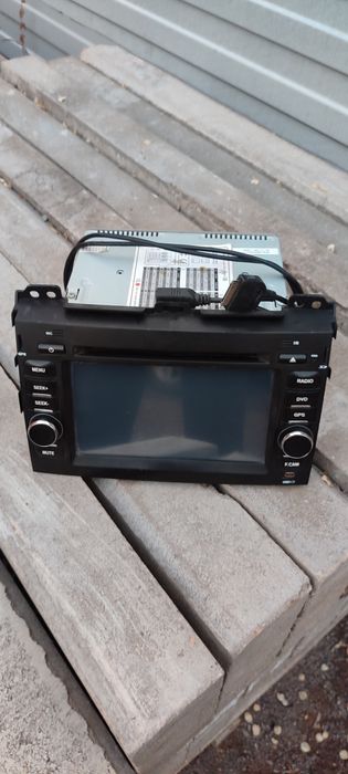 Автомагнитола на Тойота Прадо 120