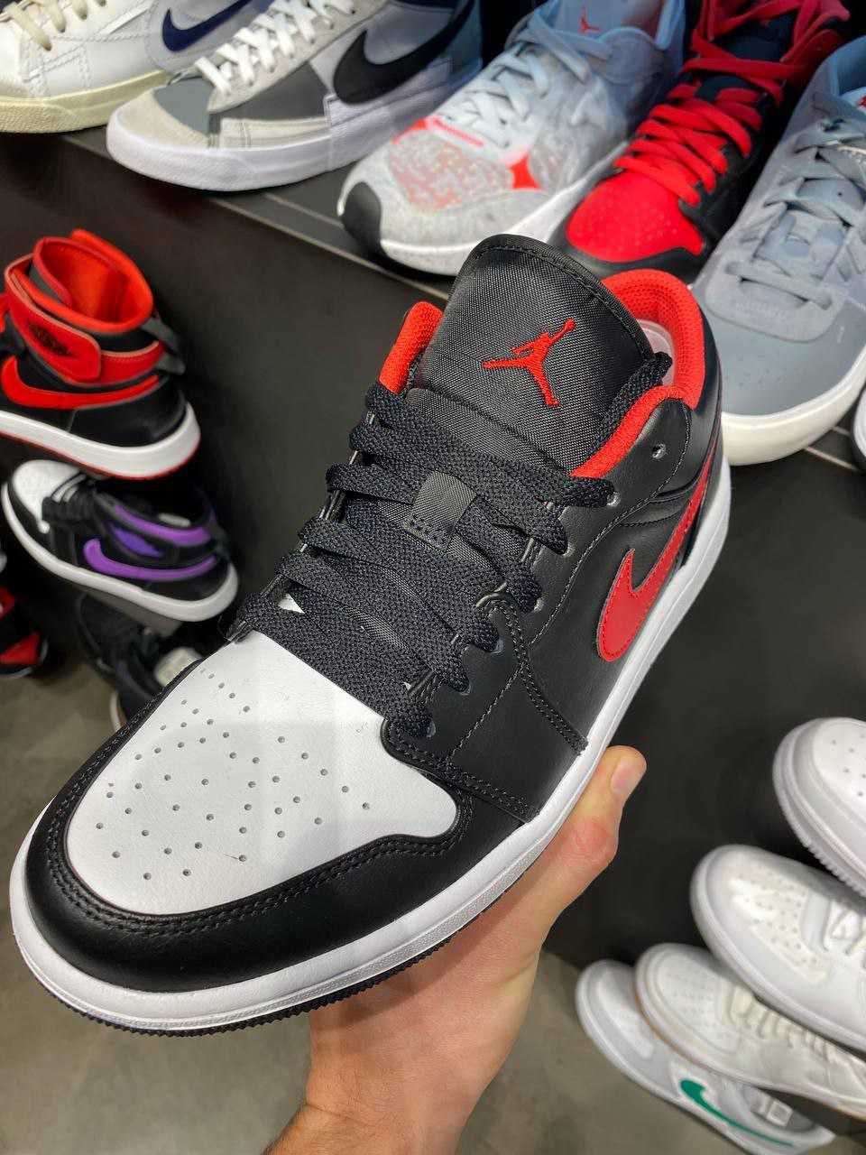 Nike AIR Jordan 1 Low