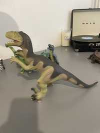 Dragon dinozaur crocodil