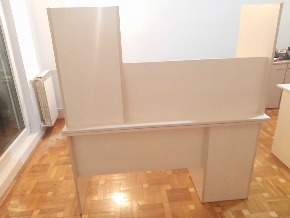 2 birouri in stare perfecta