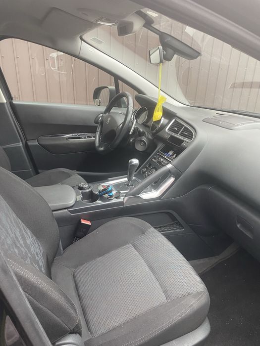 Vand Peugeot 3008 Avariat