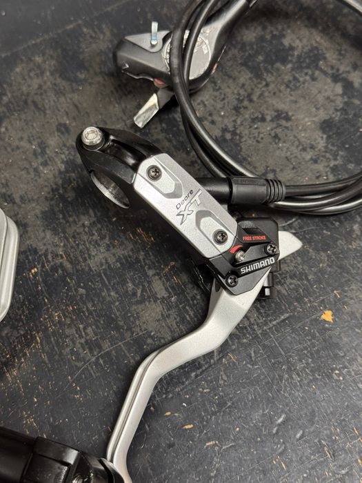 Set frâne hidraulice Shimano Deore XT M775