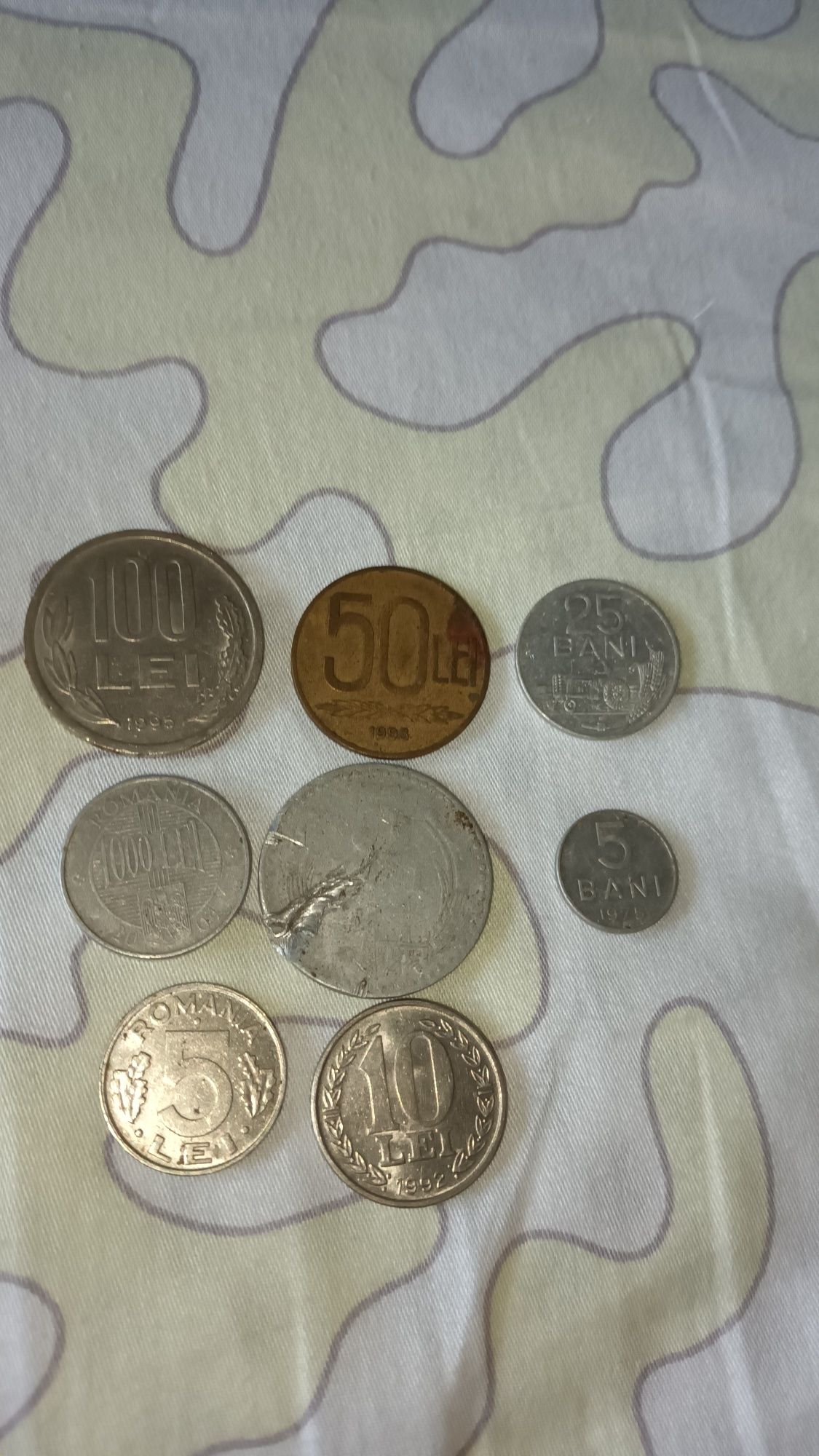 Bagnote si monezi vechi