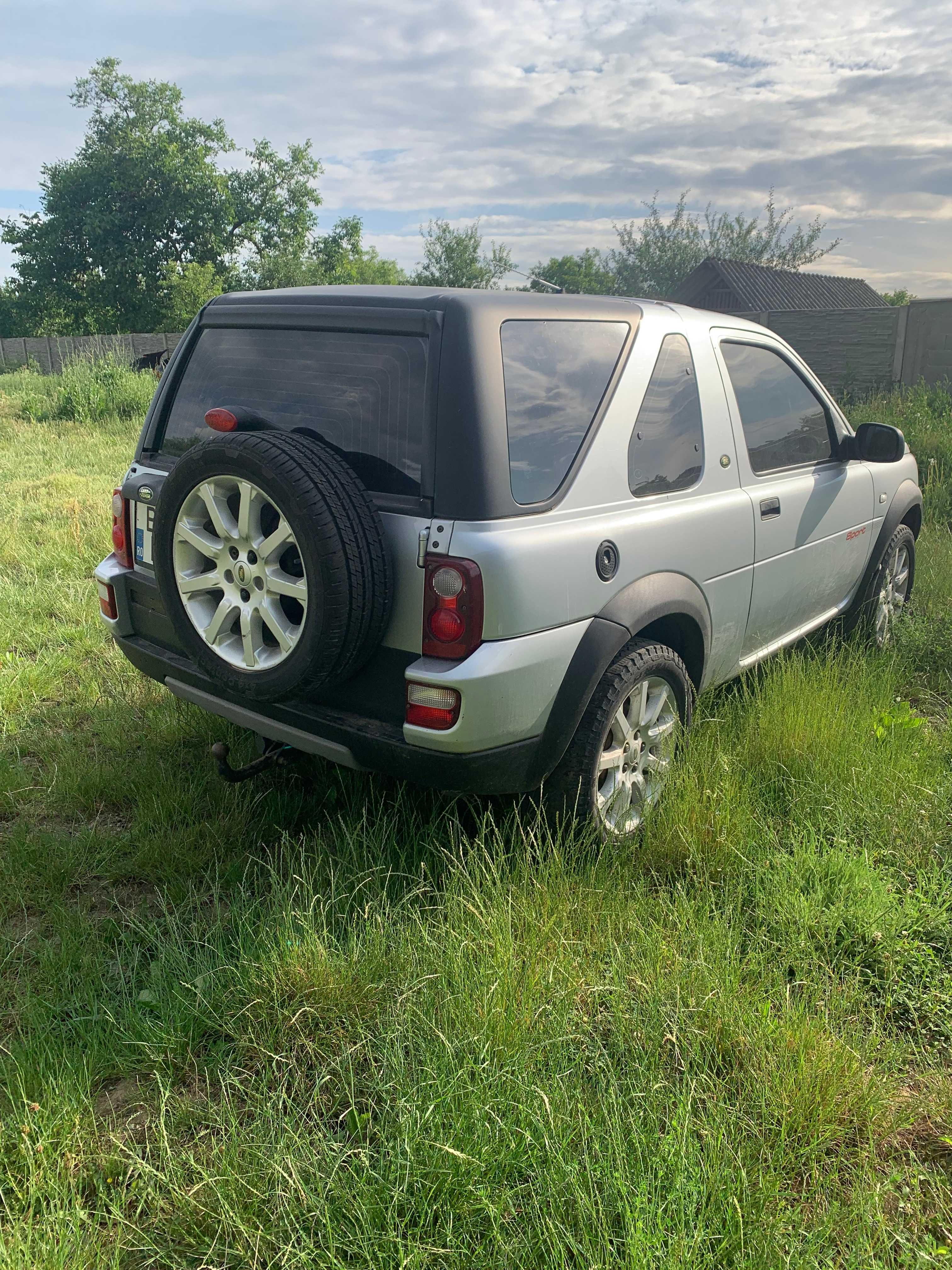 Vand autoturism marca LAND ROVER,  in Oradea, din anul 2006,