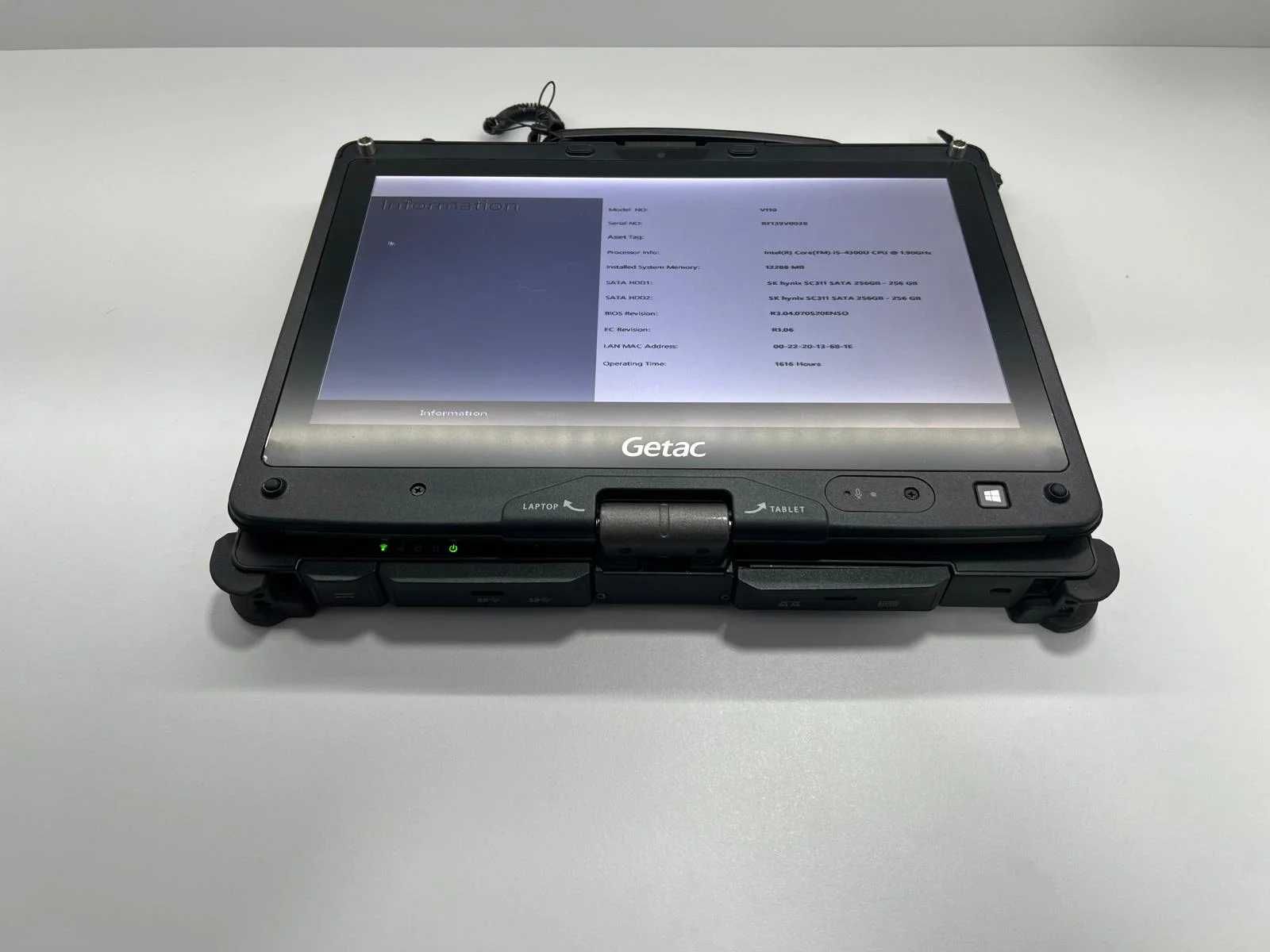 Laptop SH GETAC Fully Rugged i5-4300U 2x SSD 256Gb M2 12GB Ram Touch