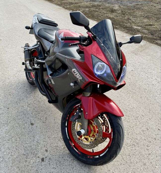 Honda CBR600 F4i