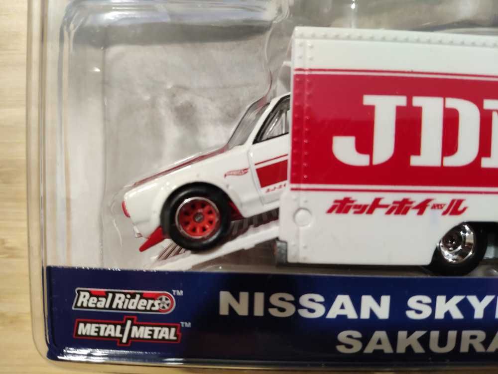 Team Transport Nissan Skyline HT 2000 GT-X