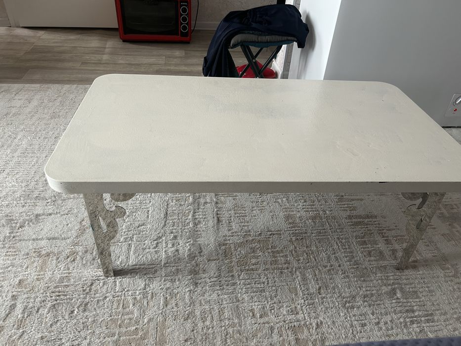 Продается журнальный столик