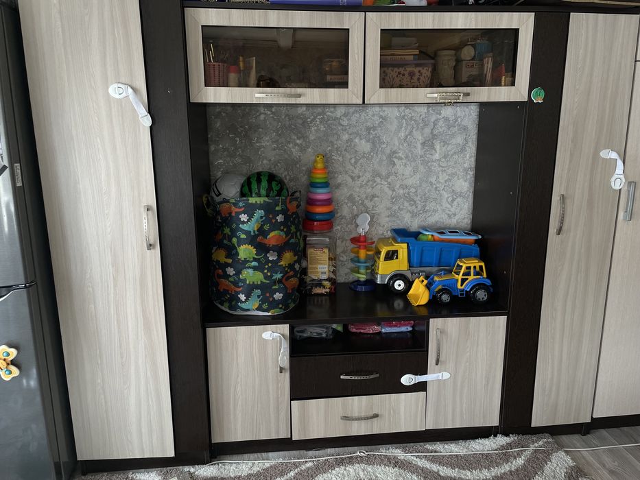 Стенка под телевизор