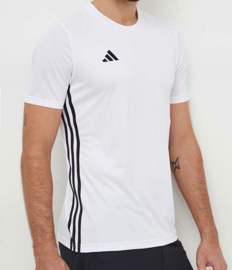 Adidas Мъжка тениска TABELA