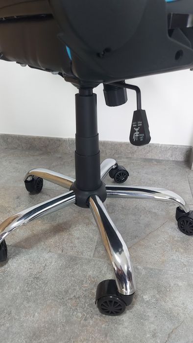 Scaun gaming Kring putin folosit