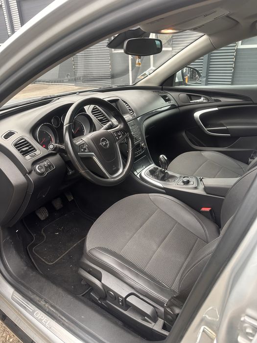 Opel Insignia Tourer 2010 4x4