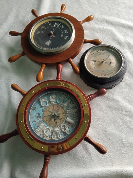 Барометр СССР Натуральное Дерево , мельхиор точно показывает