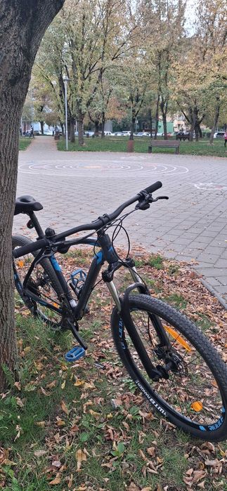 Bicicleta Devron, echipare Deore