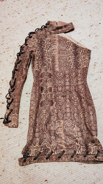 Рокля Alessa Алесса