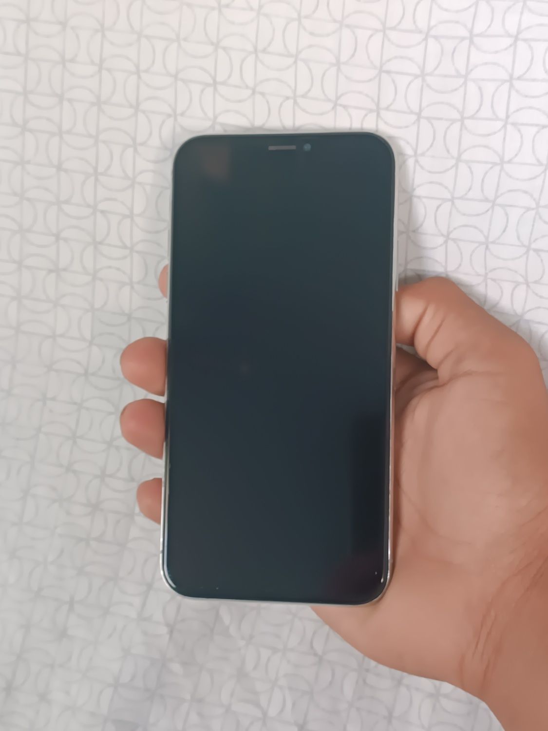 iPhone X sotiladi 64 talik 86% srochni sotiladi
