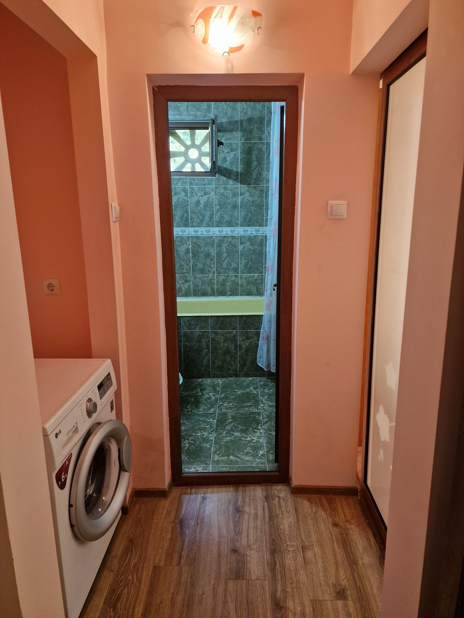 Apartament cu doua camere