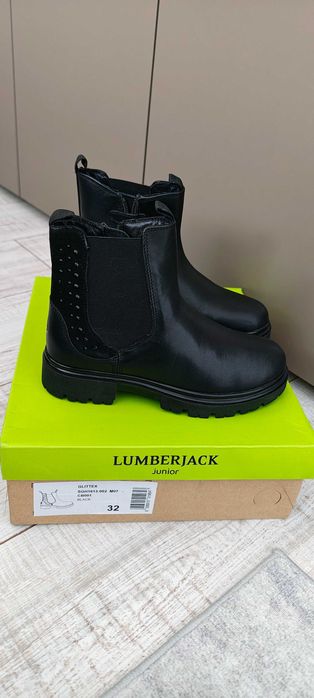 Ghete / botine noi mărimea 27 și 32