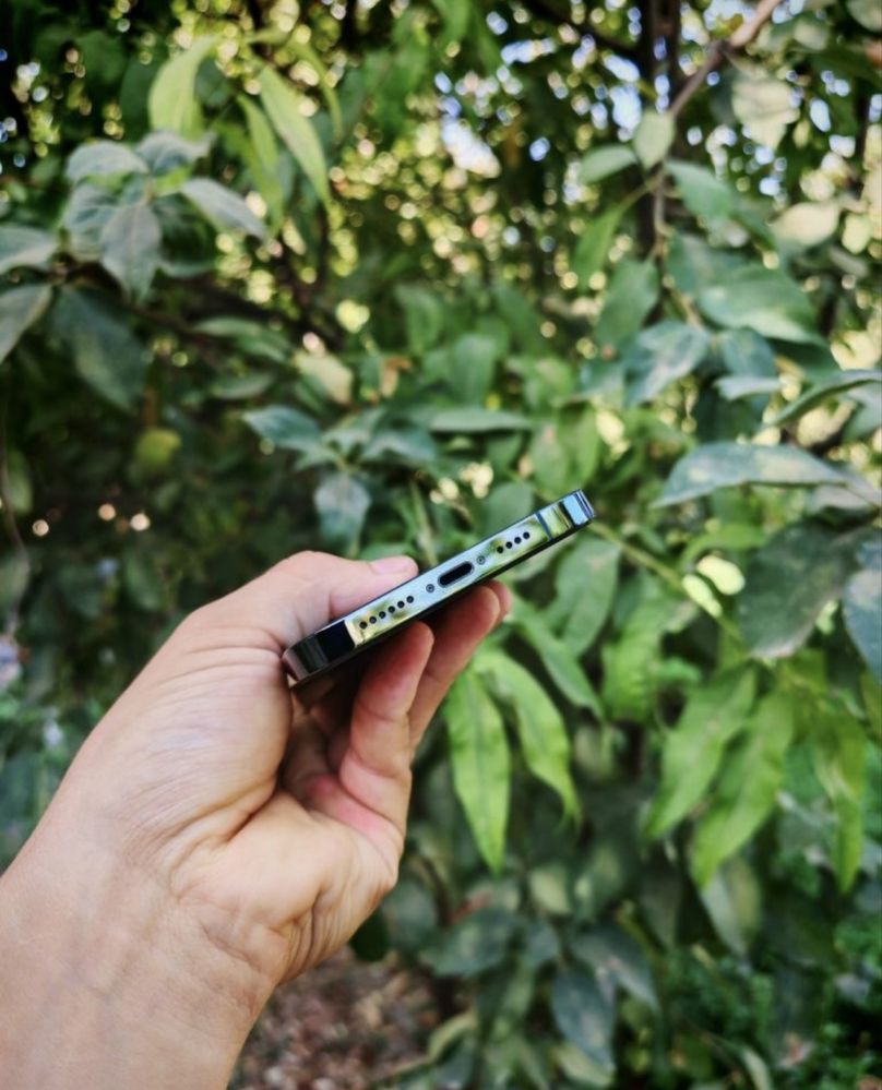 Iphone 13 pro green