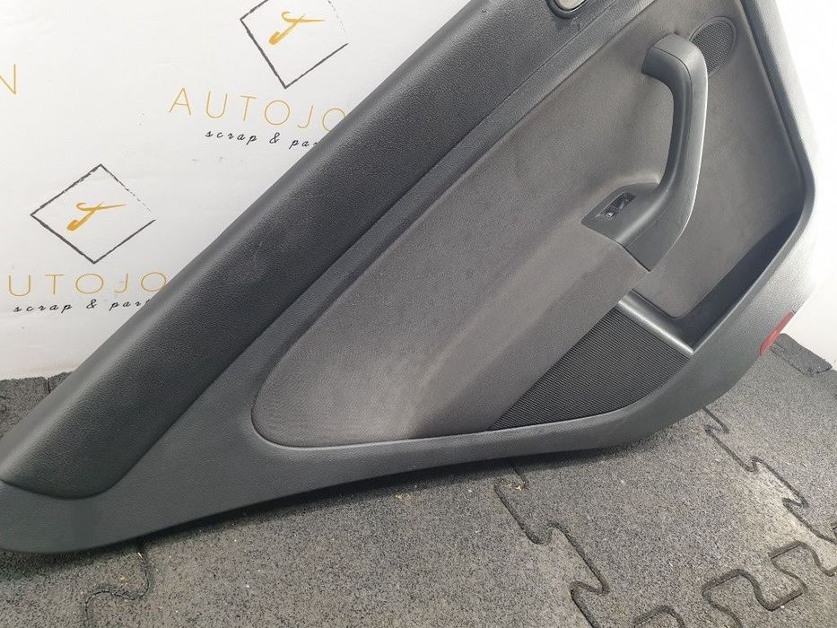 Panou interior usa stanga spate VOLKSWAGEN GOLF PLUS 5M1, 521 2004 - 2013 1.9 TDI BRU, BXF, BXJ  5M0868115
