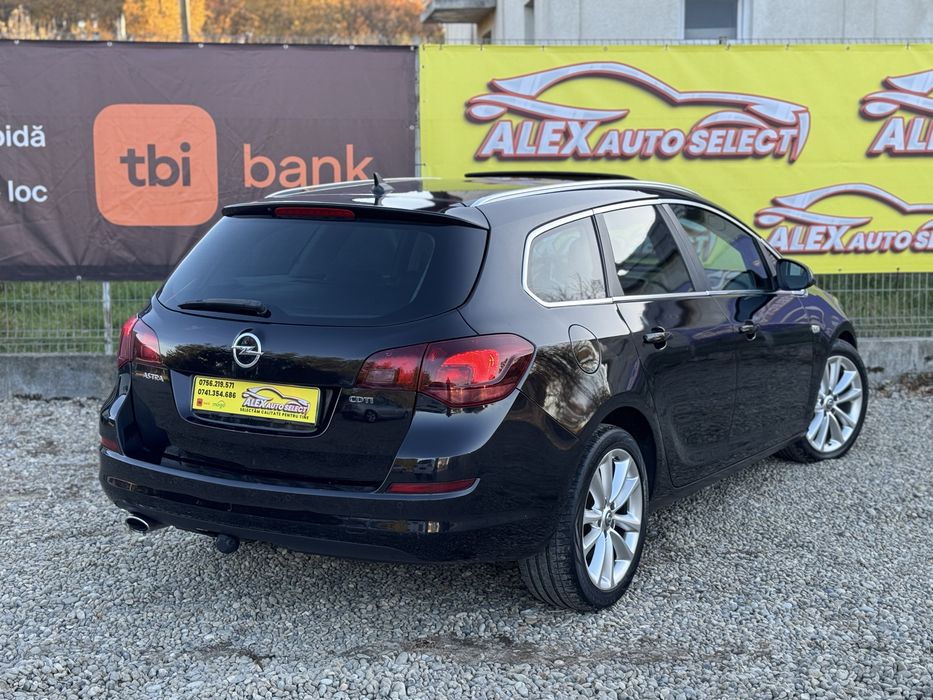 Opel astra J 2011 2.0//160CP