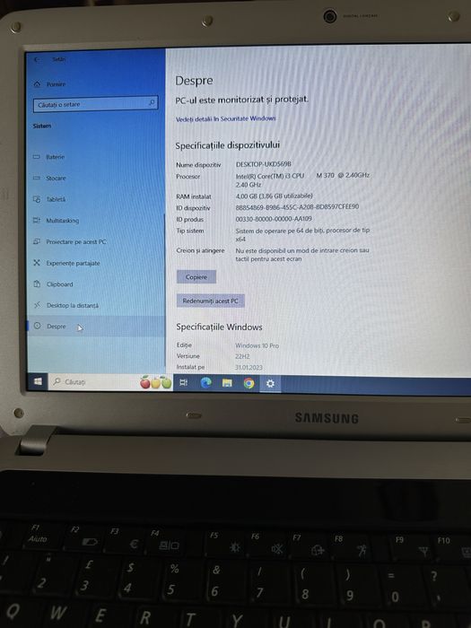 Laptop Samsung procesor I3 2,4 Gz
