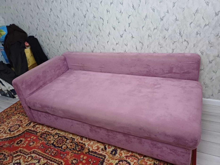 Диван для гостиной