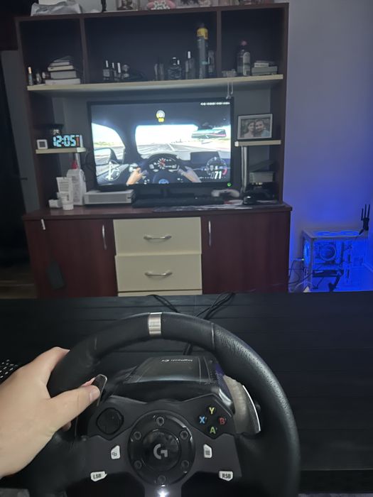 Volan gaming Logitech g920 cu pedale in stare perfecta de functionare