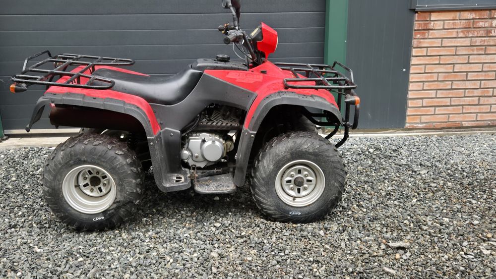 Atv Loncin 250 cc cardan ( nu Linhai Tgb Bashan Lifan )