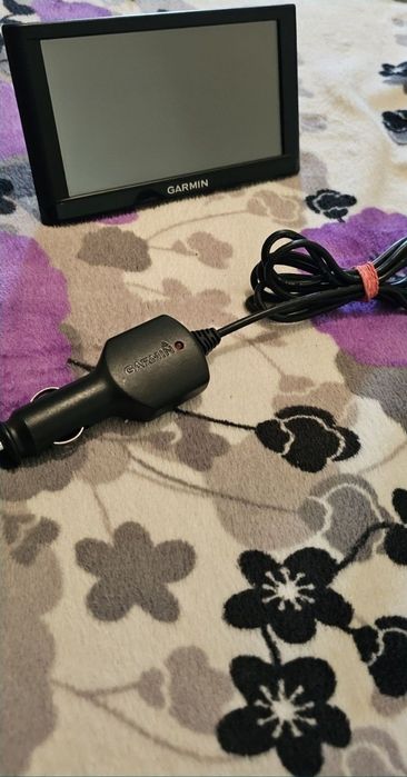 GPS Garmin nuvi 66 LMT fabricat în Taiwan, aparatul are hărțile la zi