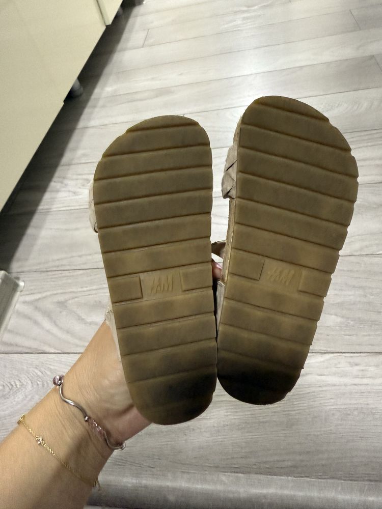 Vand sandale h&m