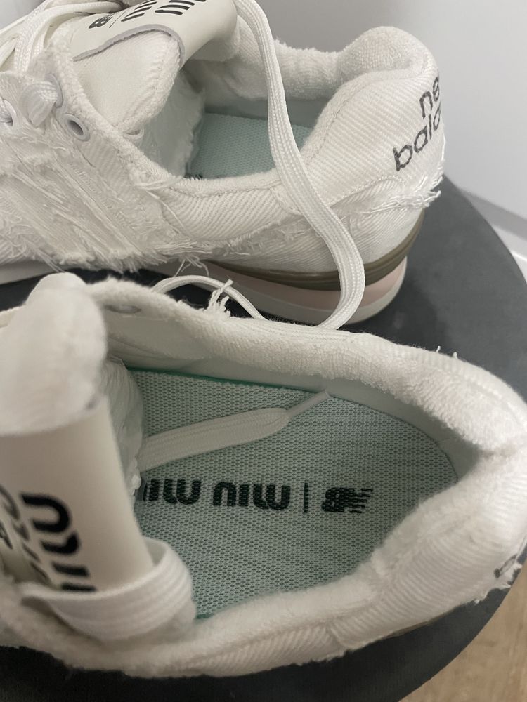 O singura pereche! Adidasi new balance miu miu