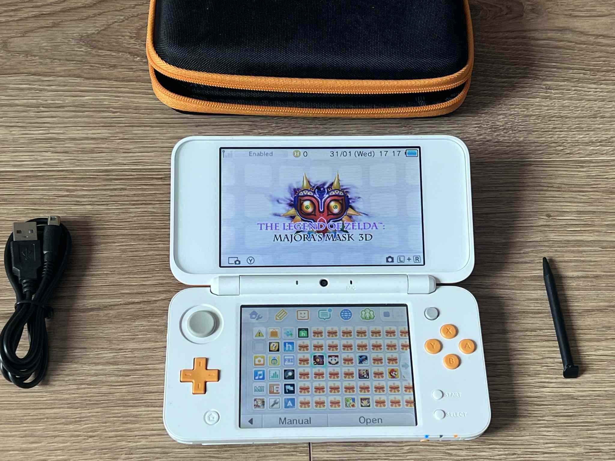 New Nintendo 2DS XL modat cu 90 jocuri si aplicatie jocuri gratis