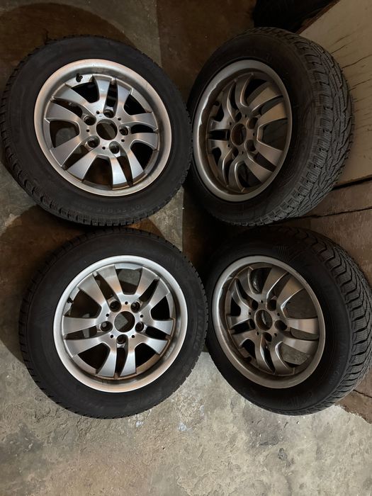 Jante cu anvelope iarna BMW E90 E91 E92 E93 205 55 16