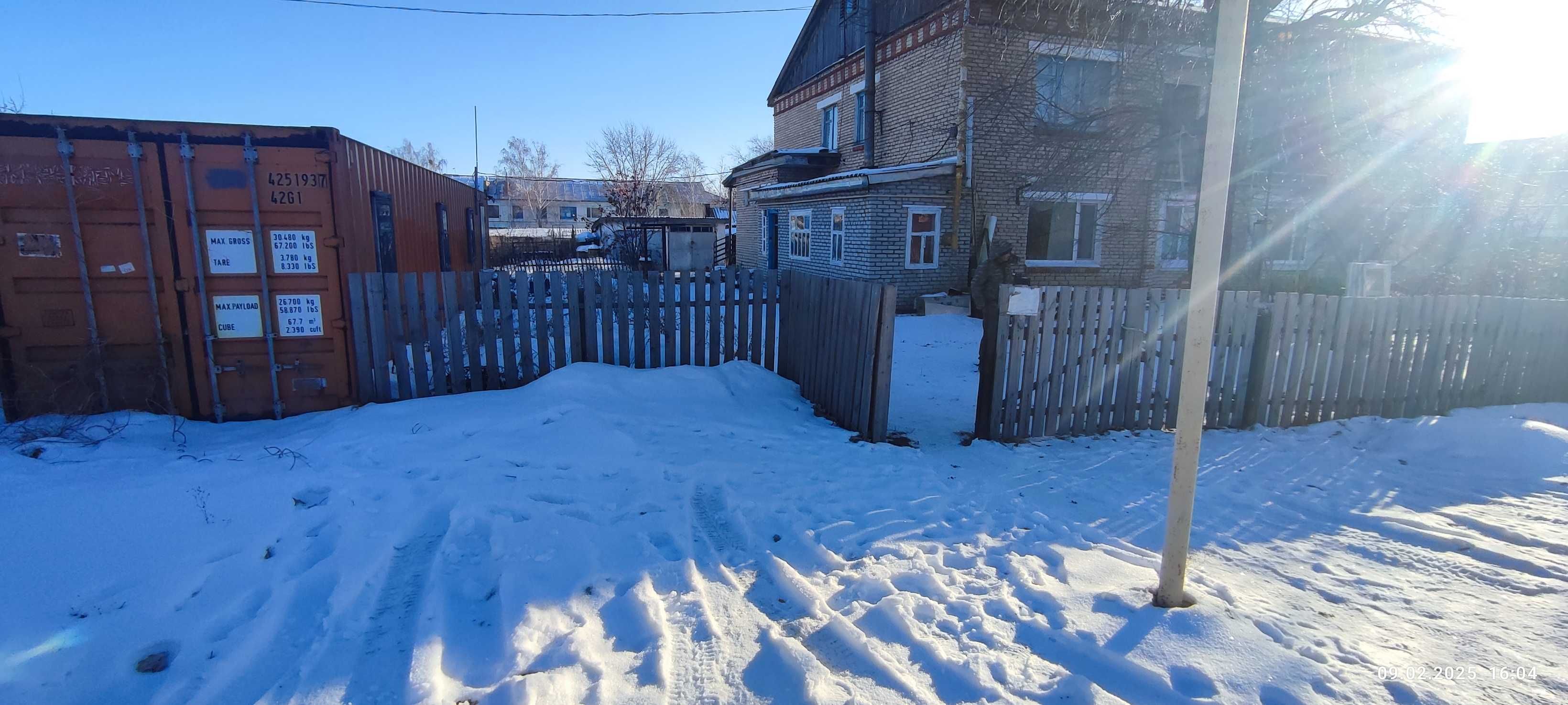 4-х комнатную квартиру в п. Октябрьский (Лисаковск)