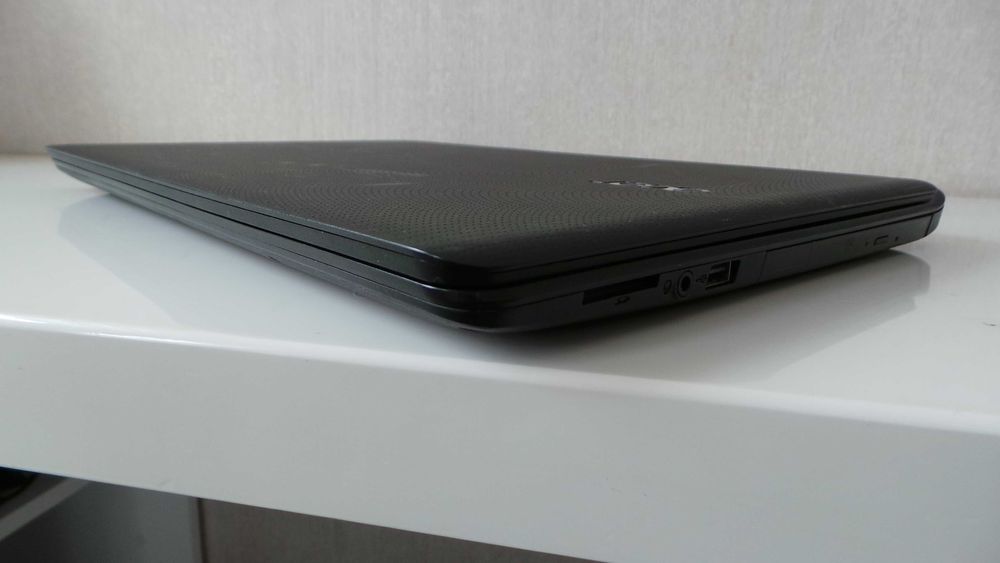 Laptop Acer Aspire ES 15