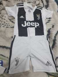 Tricou si short juventus CRISTIANO RONALDO 7 ORIGINAL MARIME 104 5 6y