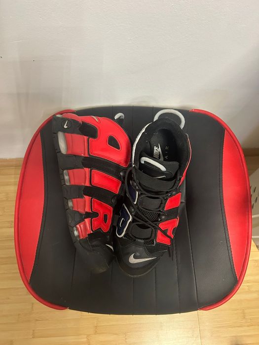 Vând pantofi sport Nike / Jordan