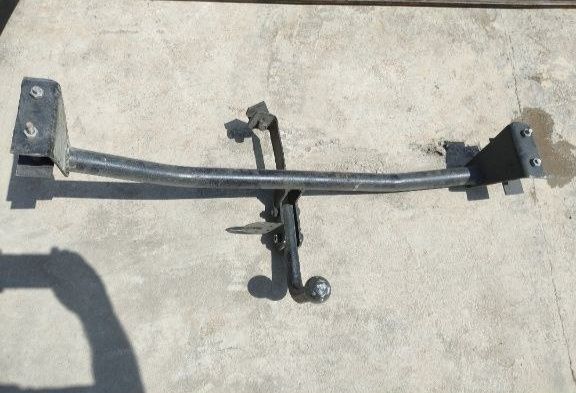 Фаркоп на авто GM